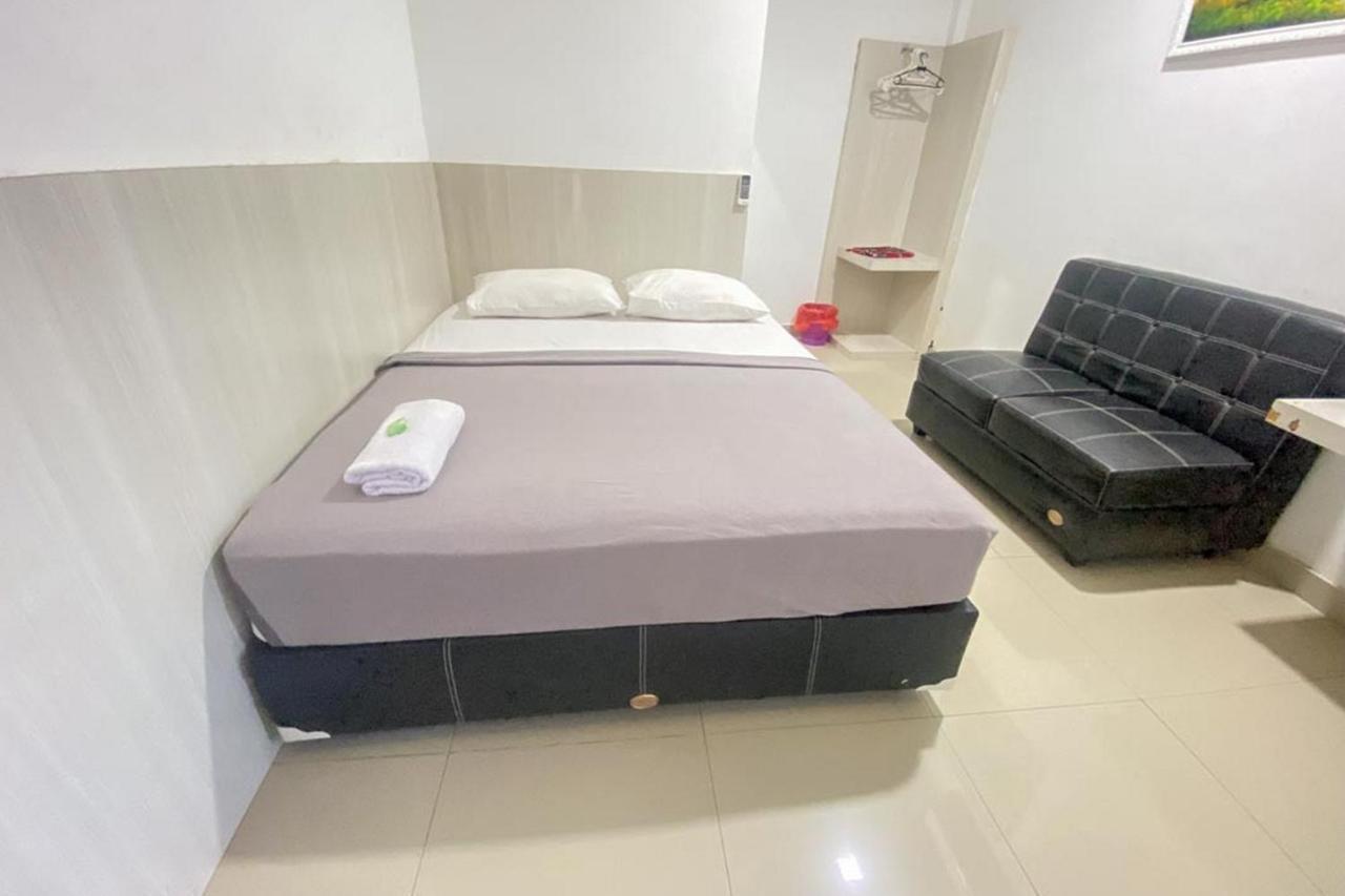 Hotel Giga Sidrap Rappang Exterior photo